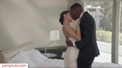 Blacked.com Sophia Leone Hardcore fodida por namorado de pau preto