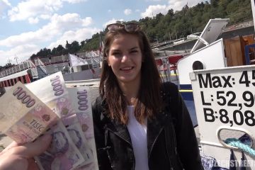 Agente público garota tcheca pega pau por dinheiro daftsex POV 